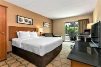 Comfort Inn - parking