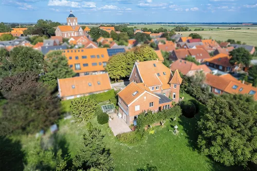 Kornboden vacation apartment in the Pilsumer Hof with a fantastic garden - Wifi