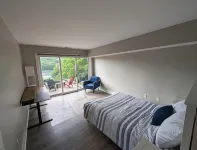Candlewood Lake - Family Getaway with direct lake access. 3775 sqft home. - พร้อมWifi