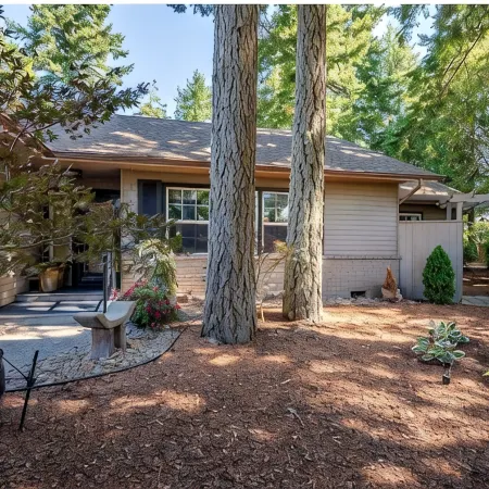 New Listing-Comfy Home near Dunes & Ocean! Family & Pet friendly!