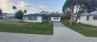 Retreat Overlooking Lake Dora!