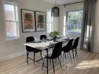 Perfect for large groups, lots of parking, 5BRs, Game Room, Fast Wifi - 홈스테이