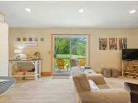 Cozy 4 season waterfront cottage in the white mountains on the bearcamp river! Hotels in Ossipee