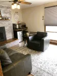 Cozy spacious king bed suite, In the heart of Historic Helena, Montana!