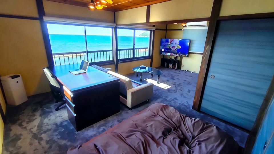 3 seconds to the sea Scenic ocean view BBQ entire house rental