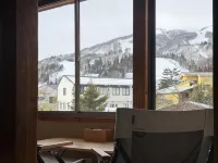 Hakuba Hospitality Inn YUKINOSO - Mountain view
