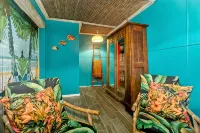 Manly Waves Studios & Apartments
