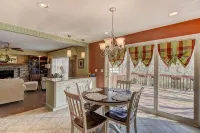 Modern Like New LUXURY 3,200 SQ FT Home In An Awesome Location! Sleeps 12!