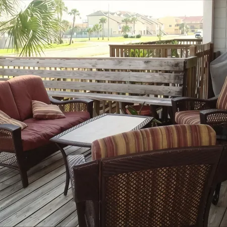 Pensacola Beach Secret,  Luxurious Island Townhome, 3BR/2.5b