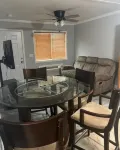 Charming 1-bedroom 3 Miles from Whiteman AFB Knob Noster with AC, WiFi - 2-Star