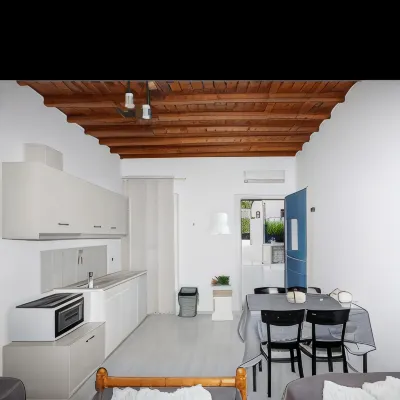 Karboni Hotel - 2 stelle