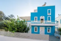 Seabreeze, a new luxury seafront villa for up to 9 people