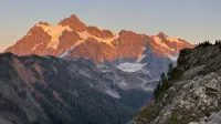 Mt Baker Cabin w/ Private Hot Tub & Deck - Chalets