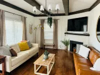 Spacious 4-bedroom house in Great Bend, KS with, Backyard Deck, Ping Pong Table - Wi-Fi