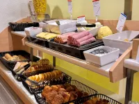 Hotel Ibis Budget Cosne Sur Loire - sarapan