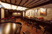 Tyn-y-Coed Inn - 4-Star