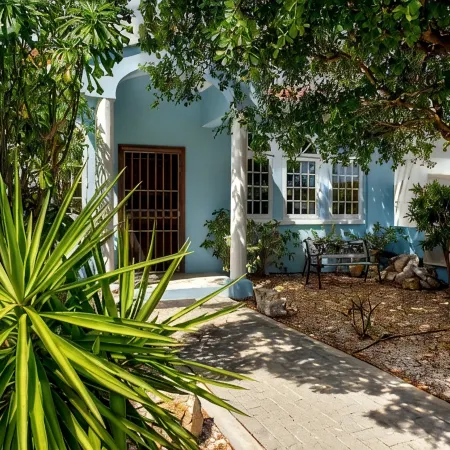 Oceanfront Villa, private pool, gazebo, great diving and snorkeling steps away