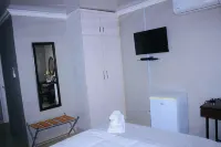 The Empire Inn Hotels in 