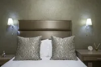 Savannah Park Luxury Apartments - Condos