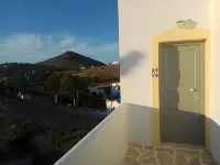 Pnoi Hotel - Mountain view