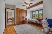 Stunning Beach Retreat - Walk to Beach - Chatham Bars Inn - Town + Game Room - balcony