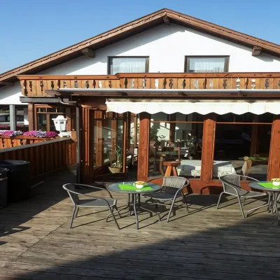 Pension "Dorfkrug" Hotels near Kappe