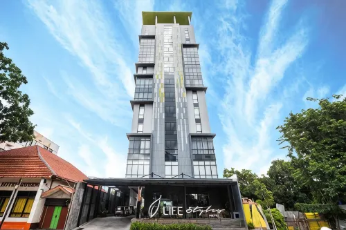 The Life Styles Hotel Surabaya - Wifi