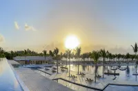 Barceló Maya Riviera - All Inclusive Adults Only - Pools