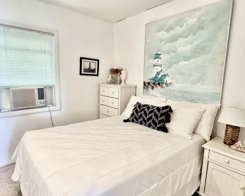 East End Retreat, Steps to the beach! NoFo LI - Monthly Rentals Available Hotels in Riverhead