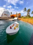 ทรียานา รีสอร์ท และ กลามปิ่ง - สระว่ายน้ำส่วนตัว