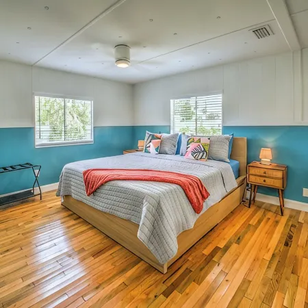 New Listing! Dockside Palms Weeki Wachee-Spring Fed Canal-Boat Friendly!
