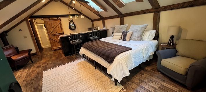 Cozy 1-bedroom cottage on the lake + Dock in charming Crosslake 크로스레이크 호텔