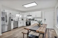 Game Room.Grill.Patio - Spacious 5Br Getaway!