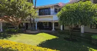 Luxury Hacienda Home in the Heart of Ajijic - Homestays