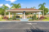Cozy 4BR Retreat Near Orlando Attractions