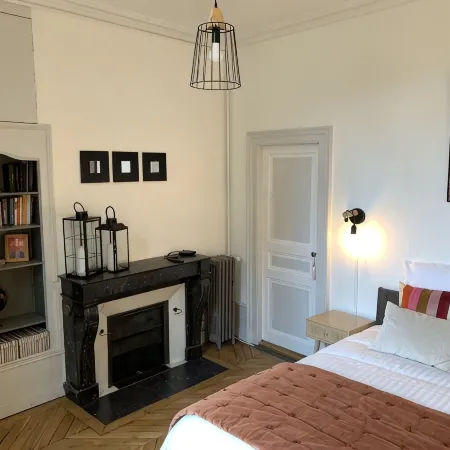 Chez Aristide, 3 to 7 ppl flat ideally located in Auxerre city center. Hoteles en Auxerre