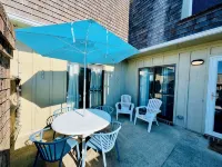 2 BR Kitty Hawk Condo: Heat/AC, WiFi, Pool, Tennis & Pickleball Near Ocean
