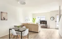 City Center Cove ~ Close to MOA & MSP Airport