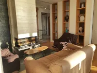 Luxury Seafront Villa Rezevici - Pysäköinti