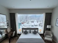 The Gulmarg Palace Hotels in Baramulla