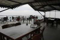 Birds View Resort