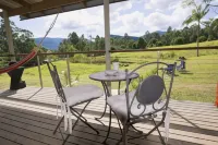 Nimbin Waterfall Retreat - parking