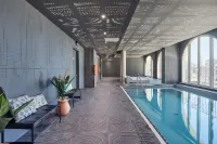 Appart'hôtel Marseille Centre Euromed - Pools