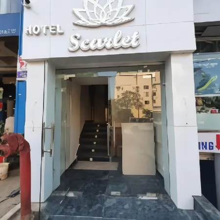 Hotel Scarlet