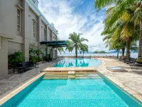 Swiss-Belhotel Jayapura, Papua - Kolam Renang