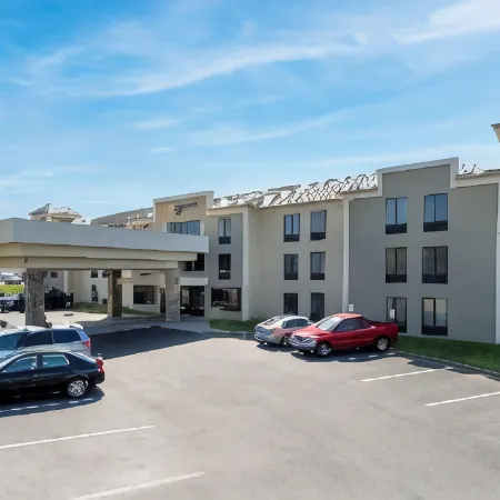 Comfort Inn & Suites Greer - Greenville