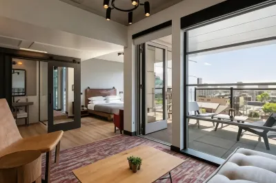 Moxy Minneapolis Downtown Các khách sạn ở Minneapolis