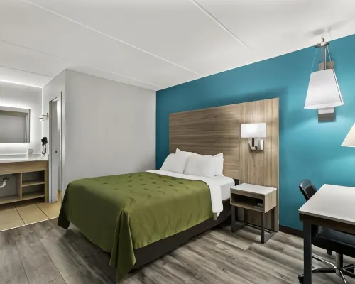 Quality Inn & Suites Hotels in Toombs County