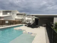 Direct Collective - Breeze on Brightwater - Pools
