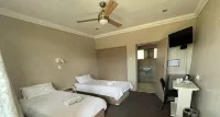 Travel Lodge